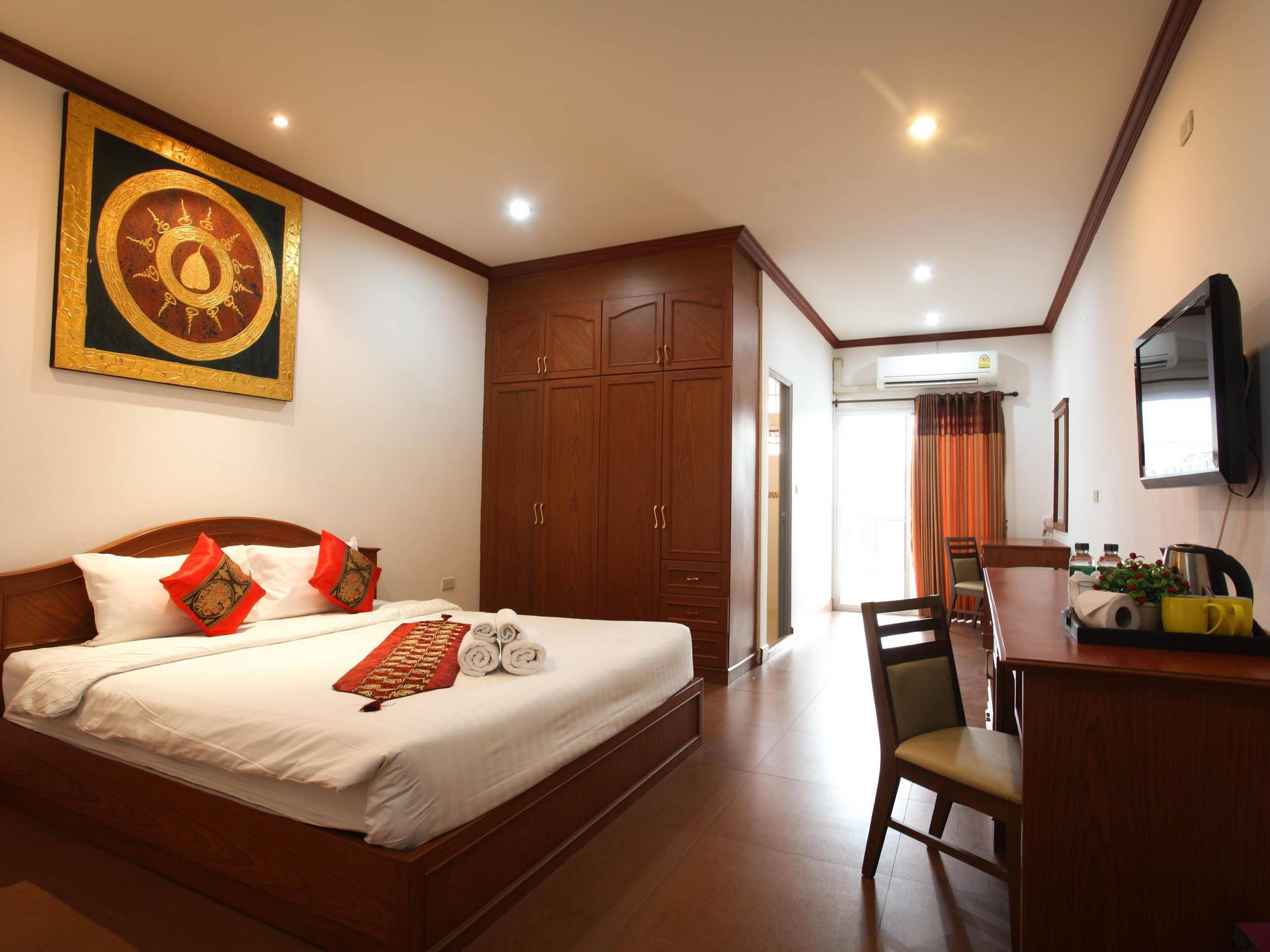 V Residence Hotel Chiang Mai Exterior foto
